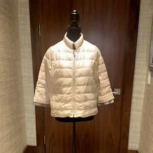 Elegant Women's Beige Puffer Jacket